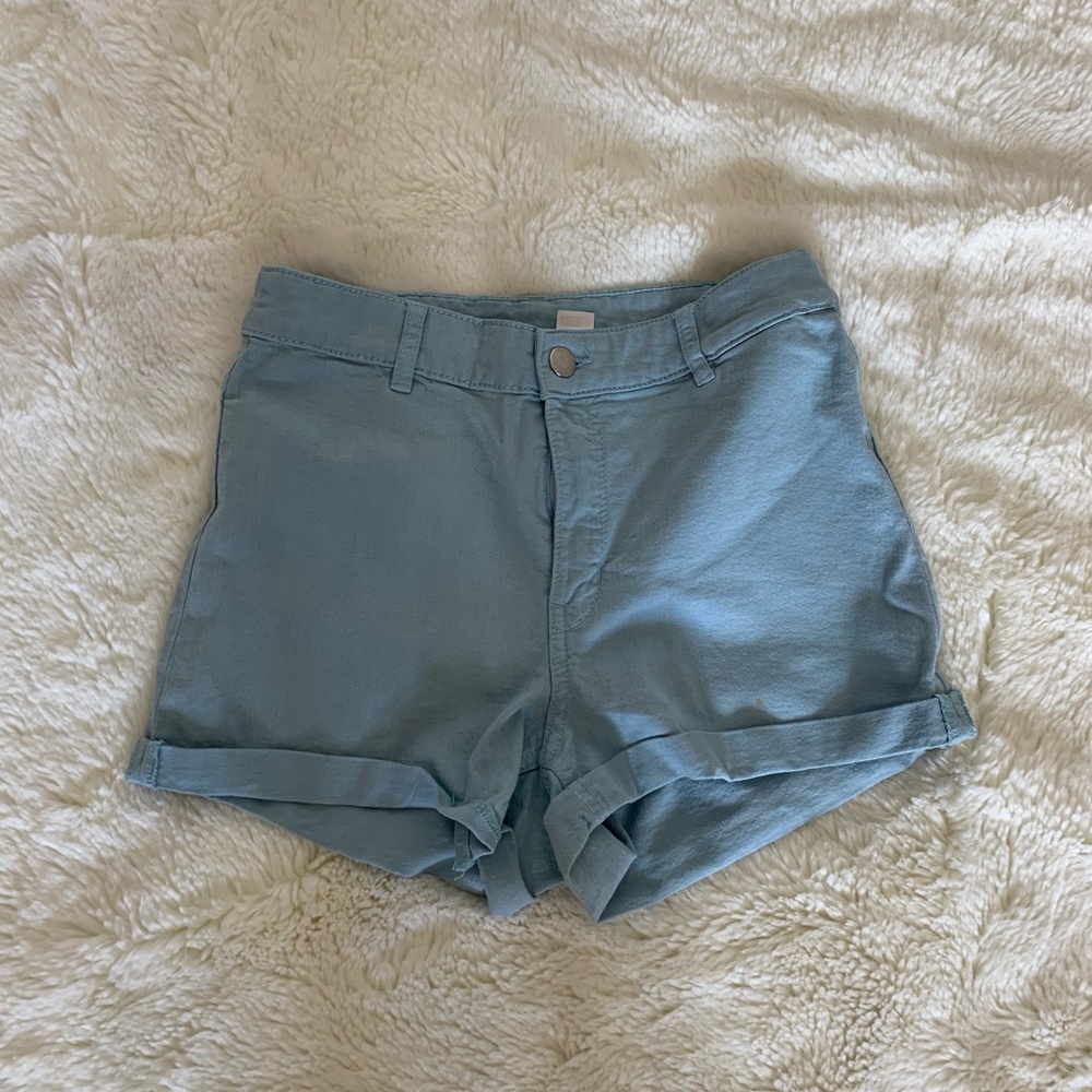 Divided Denim Shorts - Light Blue